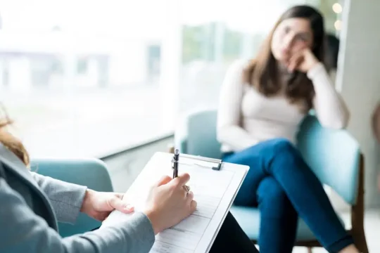 Holistic Mental Health Care: How Psychiatric Nurse Practitioners Approach Treatment