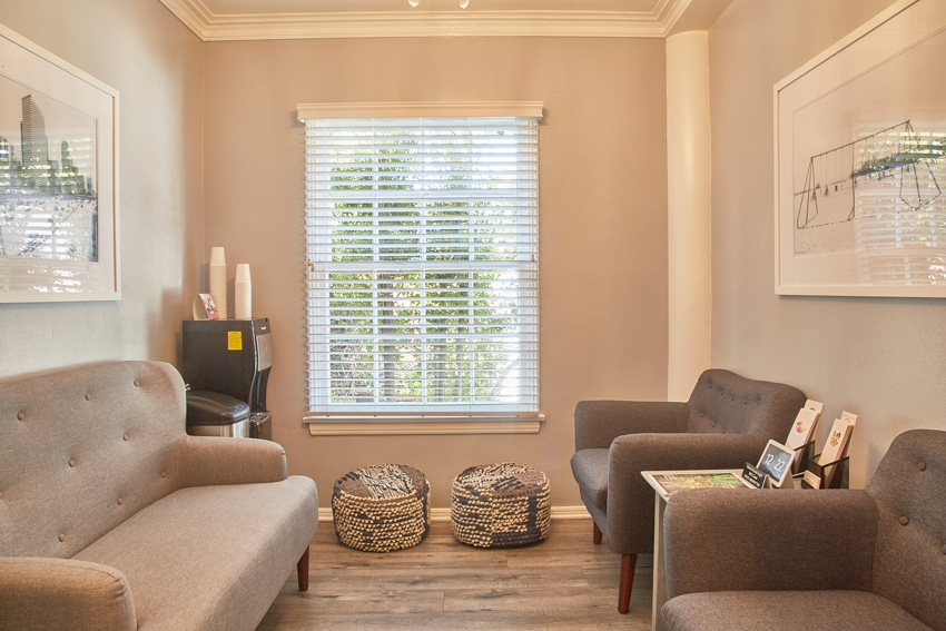 Office - Therapy in Beverly Hills