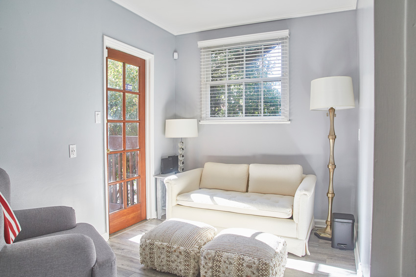 Sitting Room - Therapy in Beverly Hills