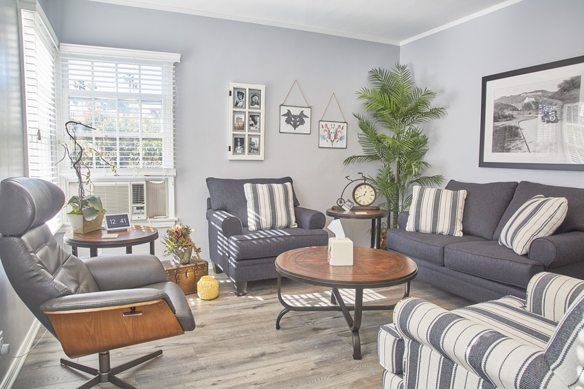 Office - Therapy in Beverly Hills