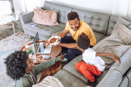 7 Tips to Parenting During the COVID-19 Pandemic