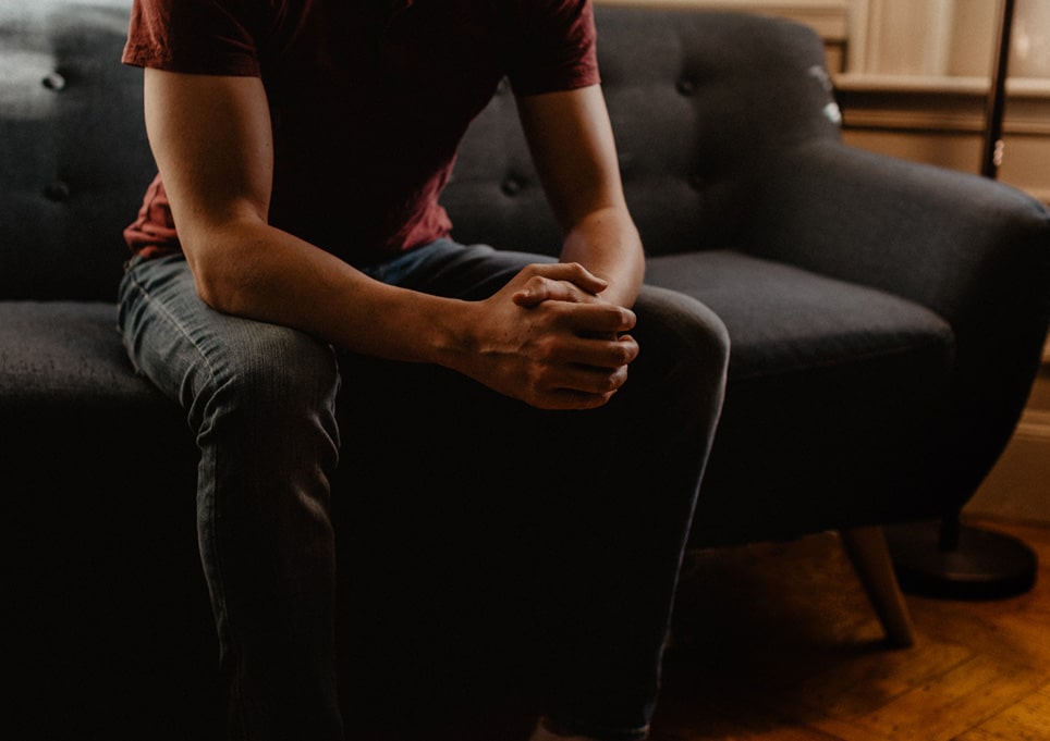 6 Signs It's Time to See a Therapist